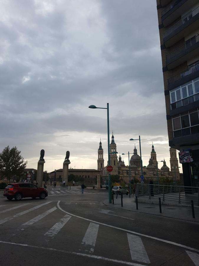 Casa Pedrada Apartment Zaragoza Exterior photo